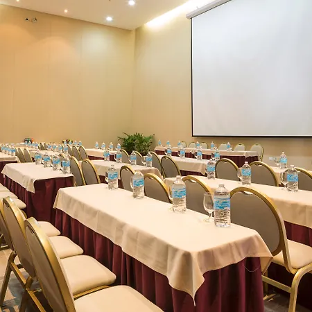 Grand Palladium Colonial Resort & Spa-2